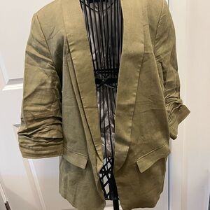 Women’s linen Olive Blazer